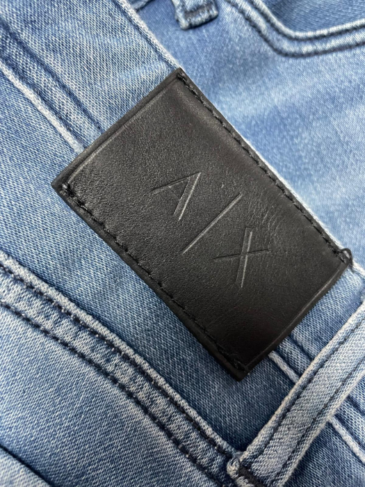 Armani pantaloni scurti                            S [4]