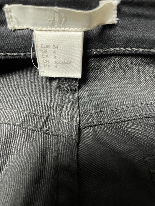 H&M pantaloni luciosi                         XS [3]