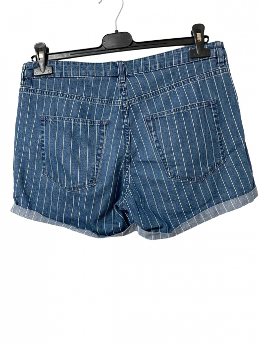 H&M pantaloni scurti          M [2]