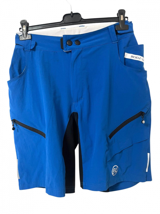 BL pantaloni scurti                          L [1]