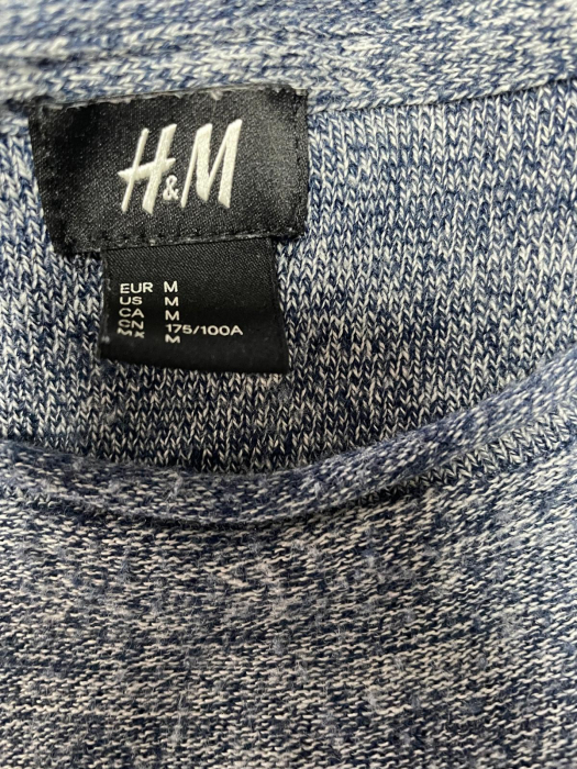 H&M pulover                      M [3]