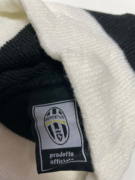 Juventus caciula                  12 ani [3]