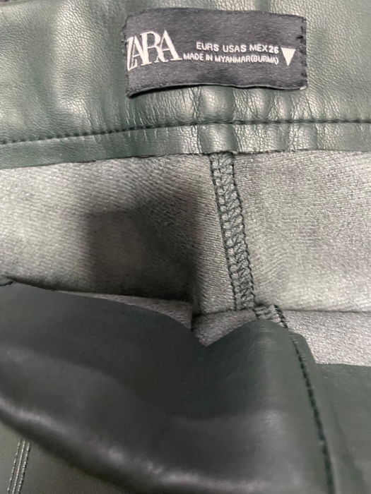Zara pantaloni imitatie piele                       S [3]