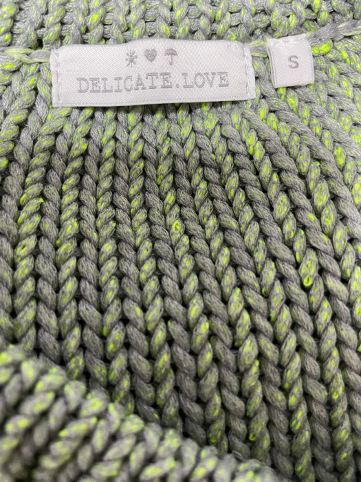 Cardigan                         XS [3]