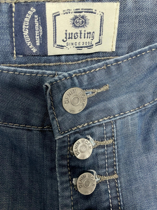 Justing pantaloni scurti                       M [3]