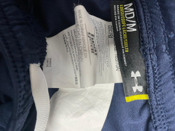 Under Armour pantaloni scurti                       M [3]