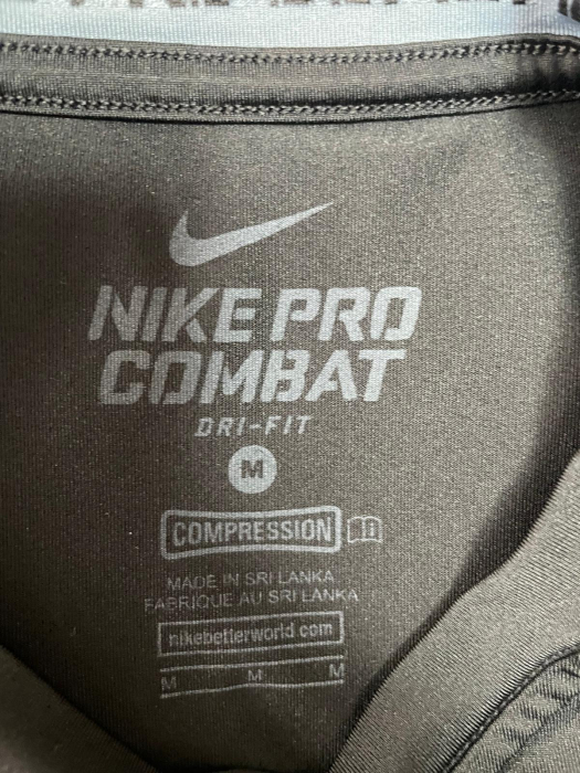 Nike maiou                           S [3]