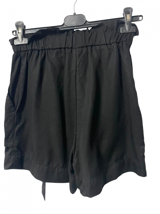 H&M pantaloni scurti                               XS [2]