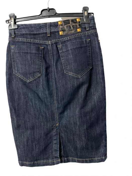 Zara fusta                       S [2]