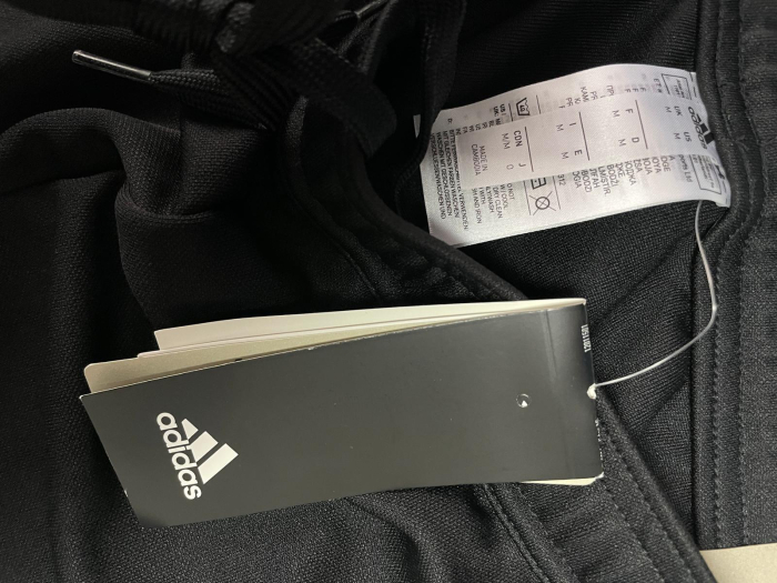 Adidas pantaloni                           M [3]