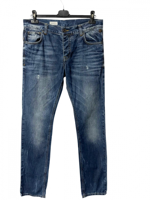 Review blugi                             M [1]