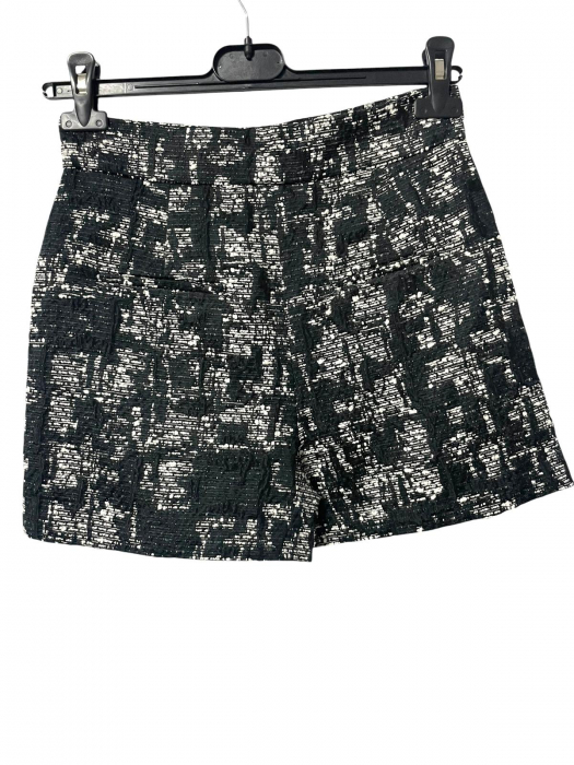 Zara pantaloni scurti                                   XS [2]