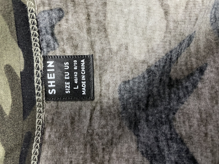 Shein salopeta                          L [3]