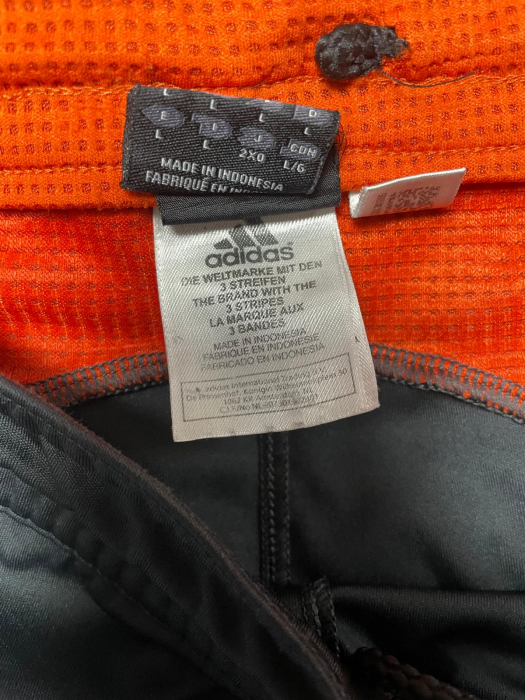 Adidas pantaloni scurti                           XXL [3]