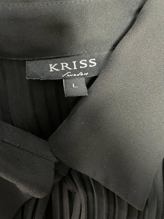 Kriss camasa                        L [3]