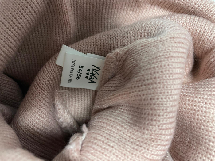 Yigga caciula fete                       14 ani [2]