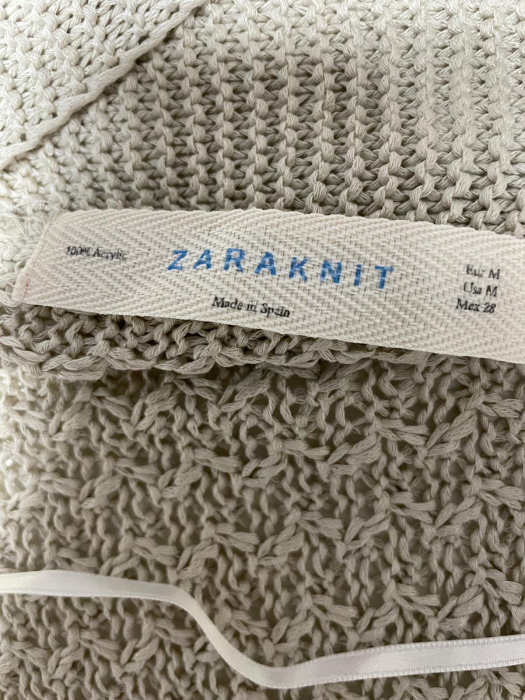 Zara cardigan                          M [3]