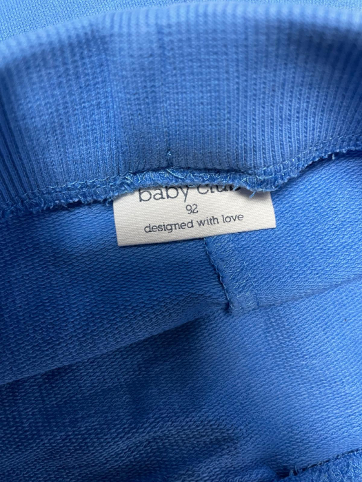 C&A pantaloni scurti                         92 [3]
