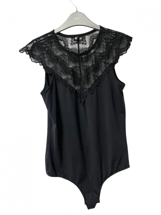 Pieces body                          S [1]