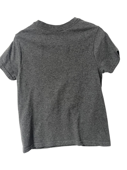 Tricou                            128 [2]