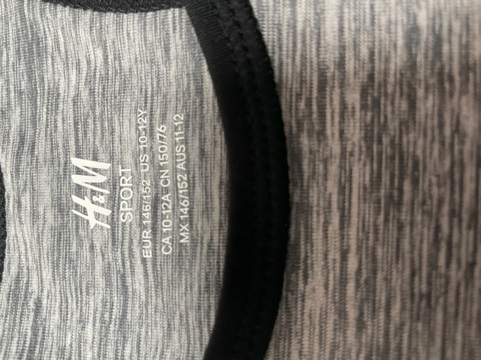 H&M maiou                146/152 [3]
