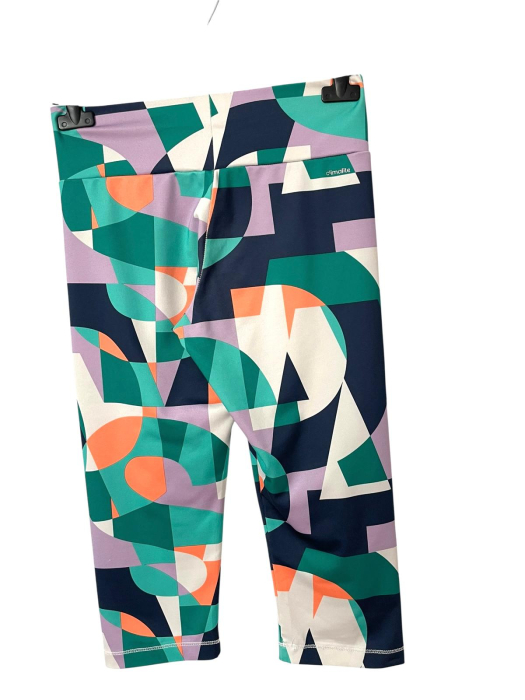 Adidas pantaloni scurti                       14 ani [2]