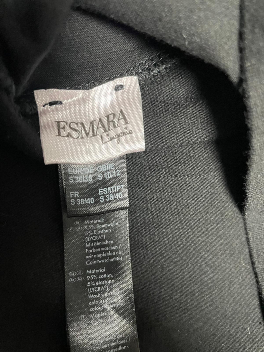 Esmara maiou                             S [3]