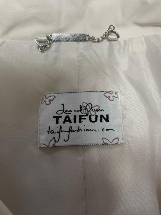 Taifun trench                          L [4]