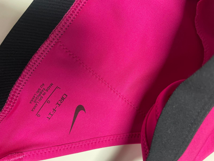 Nike bustiera                         L [3]