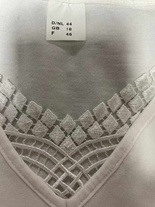 Tricou                         XL [3]