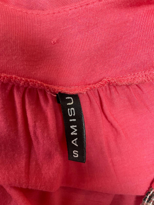 Amisu maiou                       M [3]