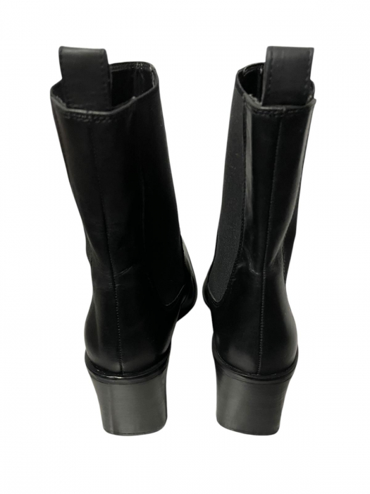 Zara ghete                              39 [4]