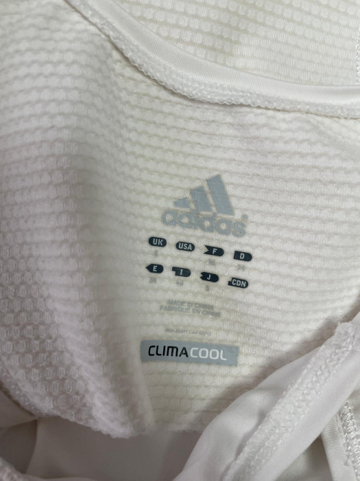 Adidas maiou                           M [3]