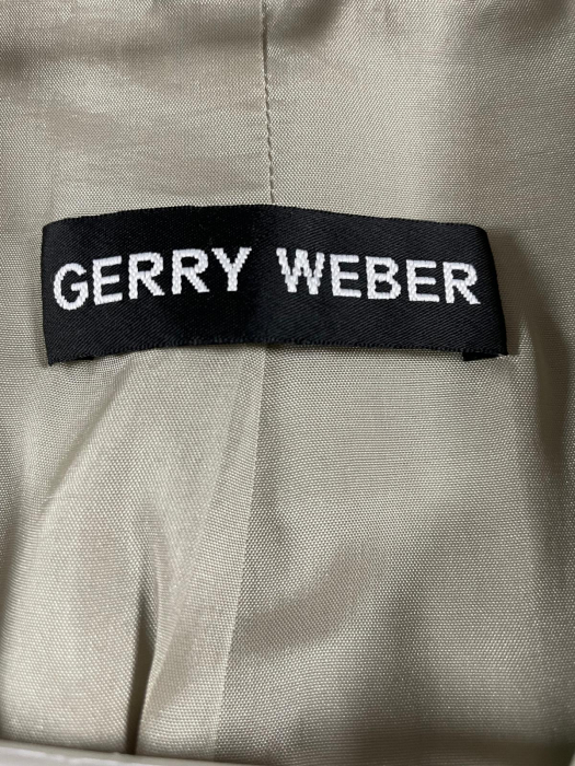 Gerry Weber sacou                            M/40 [4]