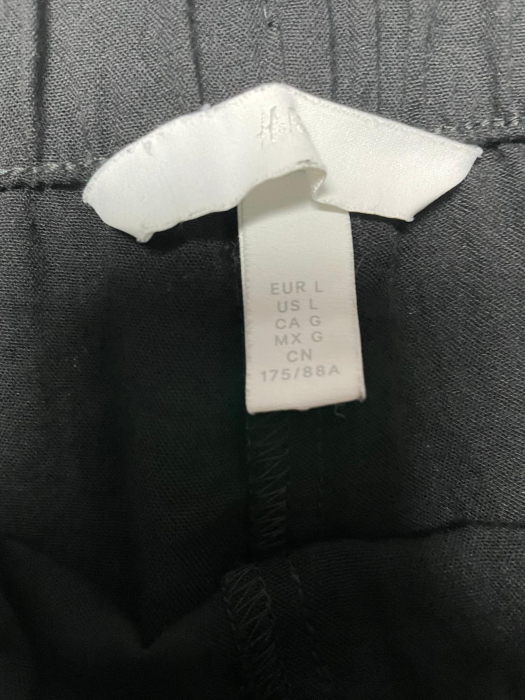 H&M pantaloni                           XL [3]