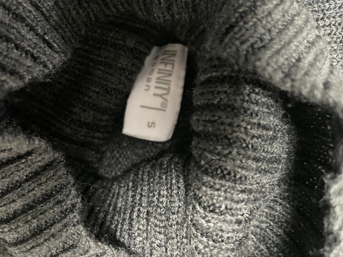 Infinity pulover                              M [3]