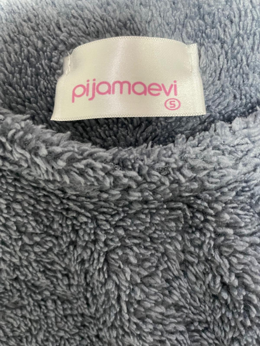 Pijama polara                    S [4]