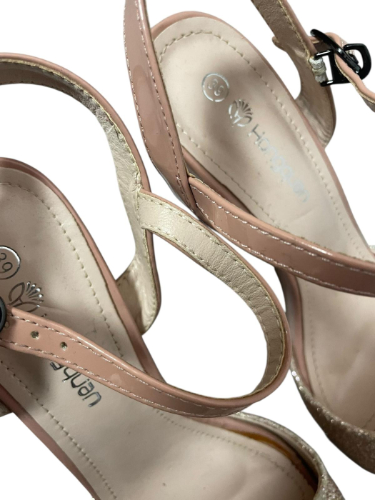 Sandale                     39 [4]