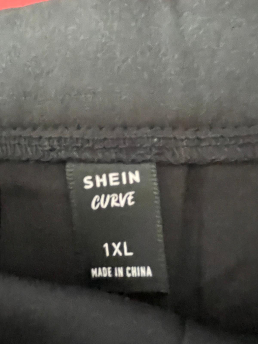 Shein pantaloni scurti                        3XL [4]