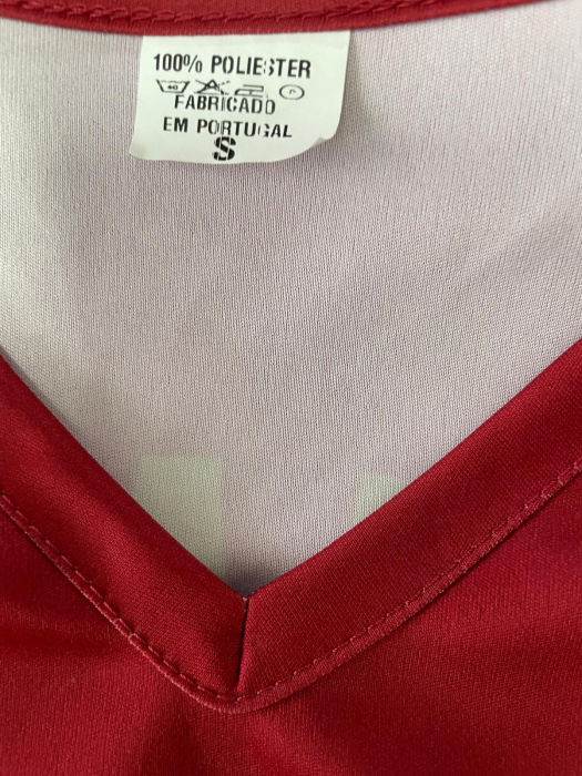 Tricou                           S [3]