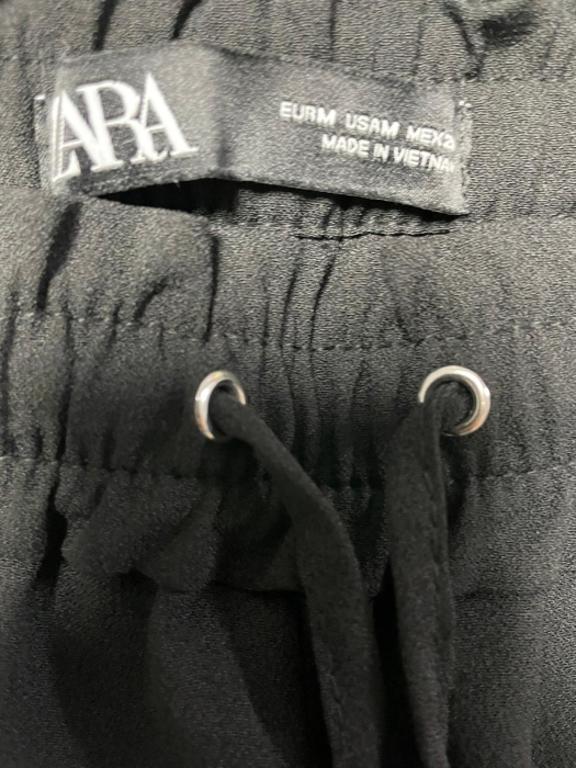 Zara pantaloni lejeri               M-L [3]
