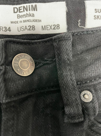 Bershka blugi                        XS [2]