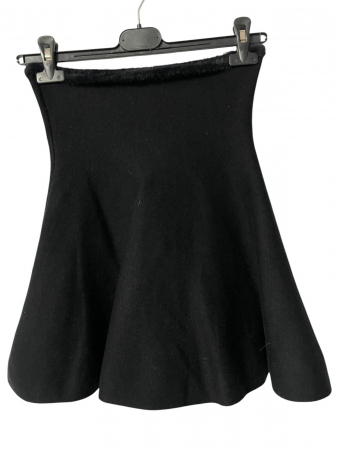Zara fusta                              S [1]