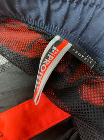 Protest pantaloni scurti                      164 [2]