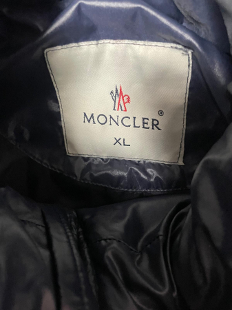 Moncler vesta                        M/40 [3]