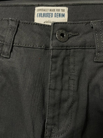 Blugi DENIM       S [2]