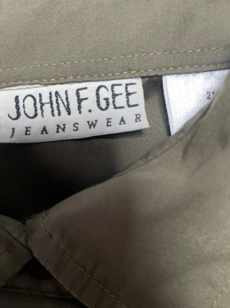 John F. Gee camasa                            XL [2]