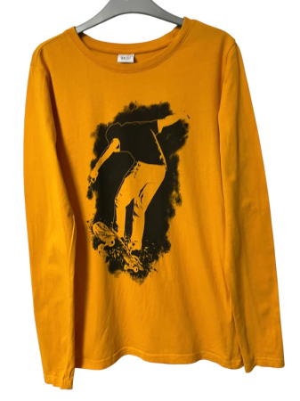 Bluze - Chapter Young bluza baieti                        158/164