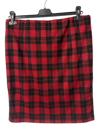 Janina fusta                        L [1]