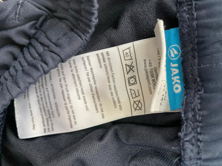 Jako pantaloni scurti                       164 [2]